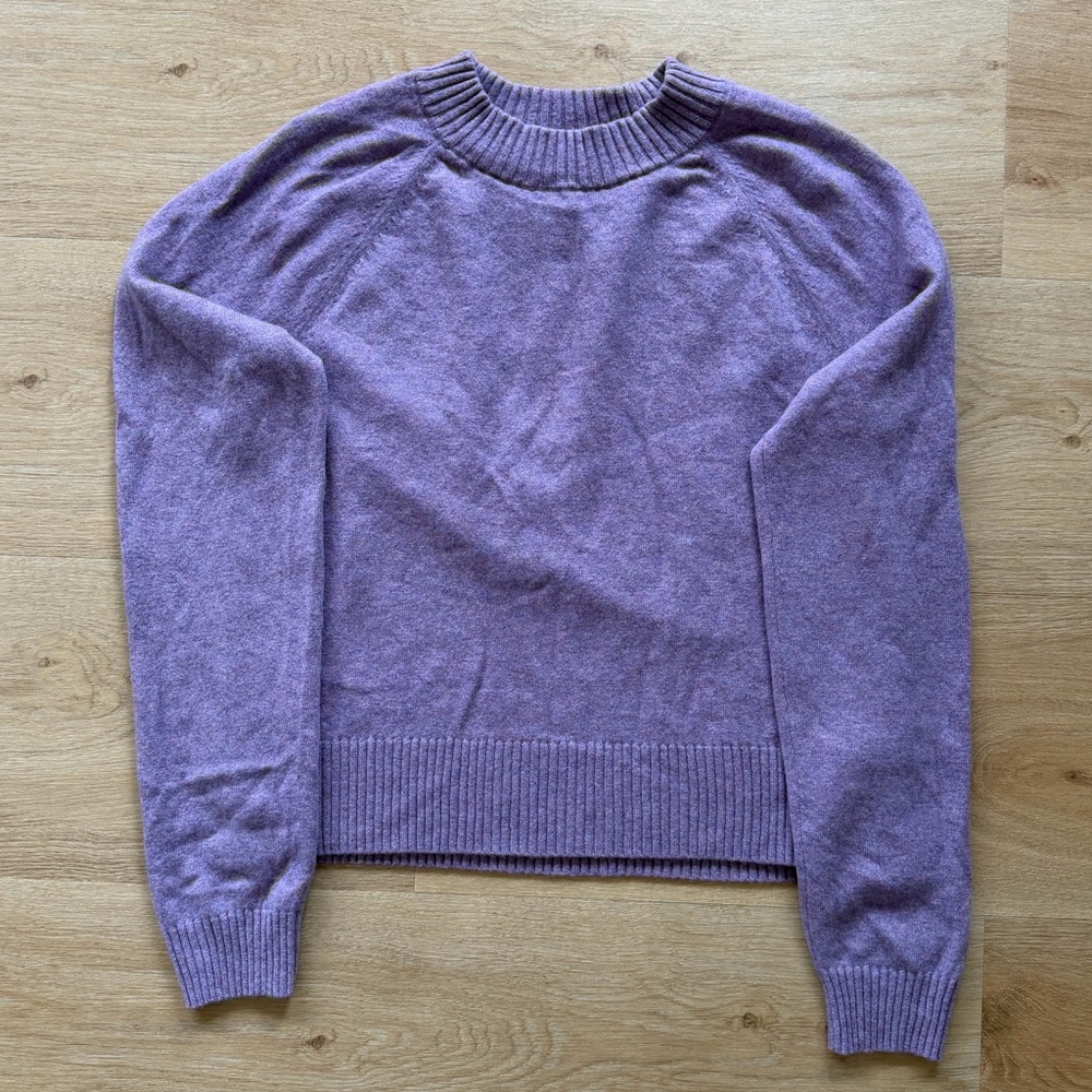 GAP Cashmere Merino Wool Sweater Women’s M Tall Purple Crewneck Soft Knit
